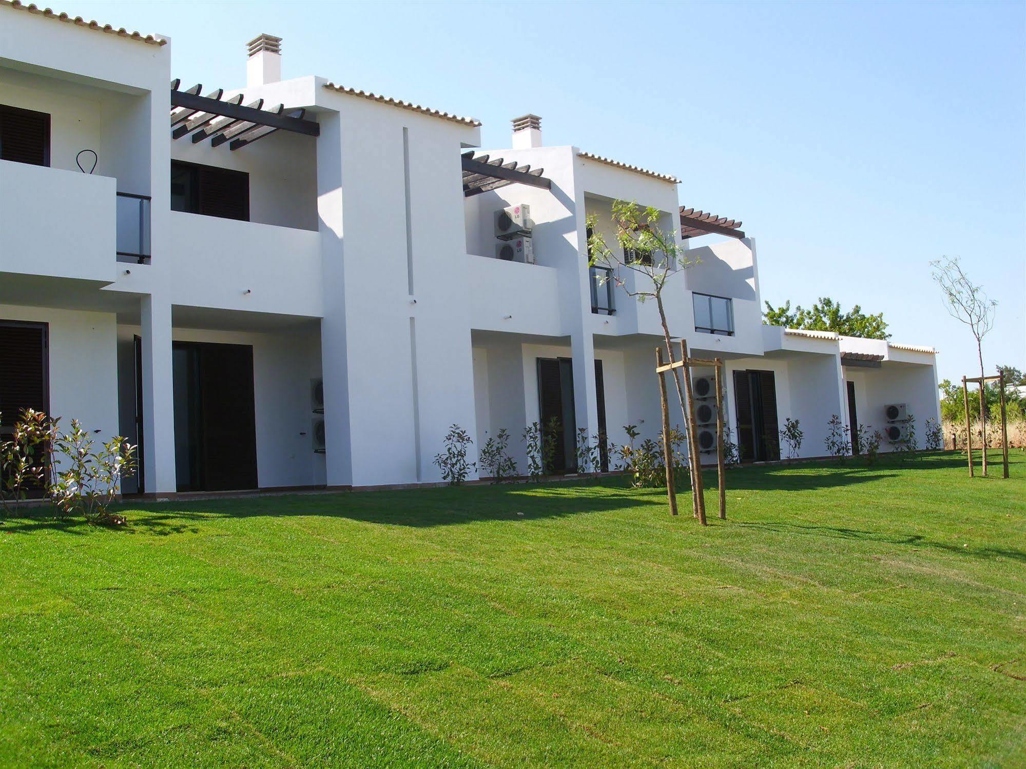 Alto Fairways Aparthotel Alvor Exteriör bild